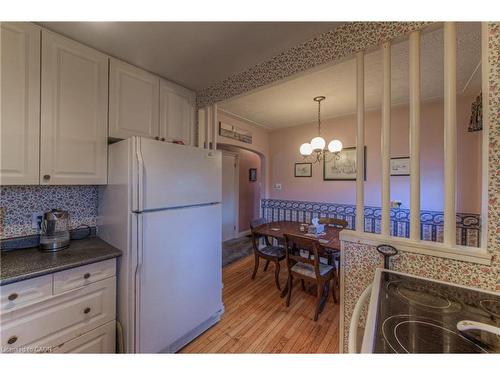 78 Dudhope Avenue, Cambridge, ON - Indoor Photo Showing Kitchen