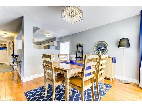 39 Karalee Crescent, Cambridge, ON - Indoor Photo Showing Dining Room