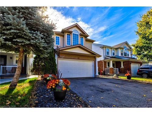 39 Karalee Crescent, Cambridge, ON - Outdoor With Deck Patio Veranda With Facade