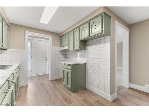 58 Selkirk Drive, Kitchener, ON - Indoor Photo Showing Kitchen