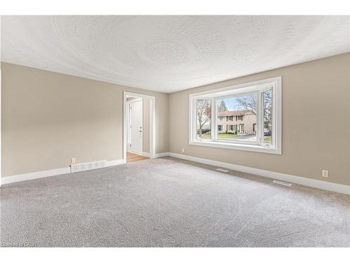 58 Selkirk Drive, Kitchener, ON - Indoor Photo Showing Other Room