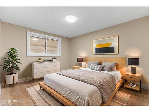 58 Selkirk Drive, Kitchener, ON - Indoor Photo Showing Bedroom