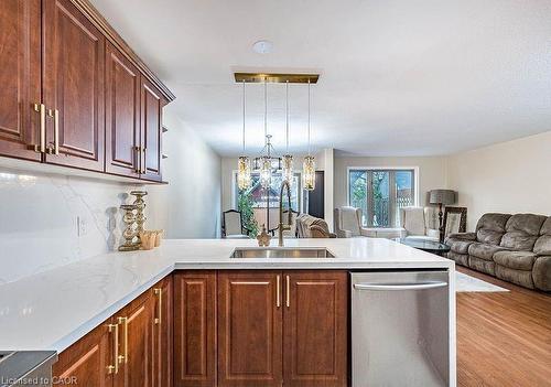 22 Jones Street, Hamilton, ON - Indoor Photo Showing Kitchen