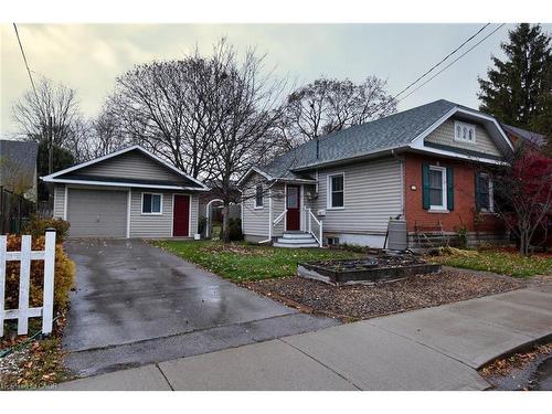 32 Matilda Street S, Dundas, ON - Outdoor With Facade