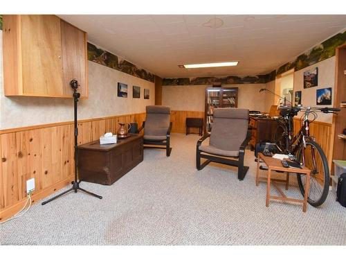 32 Matilda Street S, Dundas, ON - Indoor