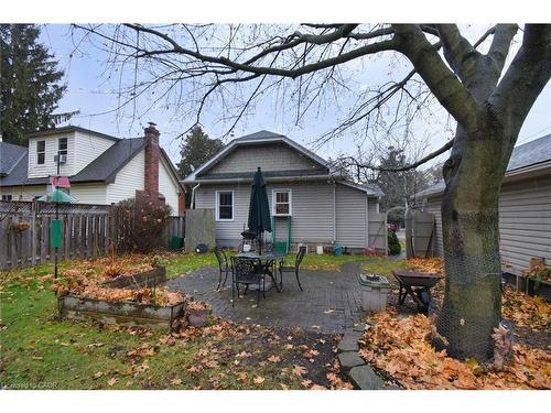 32 Matilda Street S, Dundas, ON - Outdoor