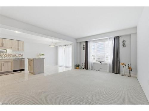 45-340 Prospect Point, Ridgeway, ON - Indoor Photo Showing Kitchen