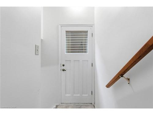 1894 Main Street E, Hamilton, ON - Indoor Photo Showing Other Room