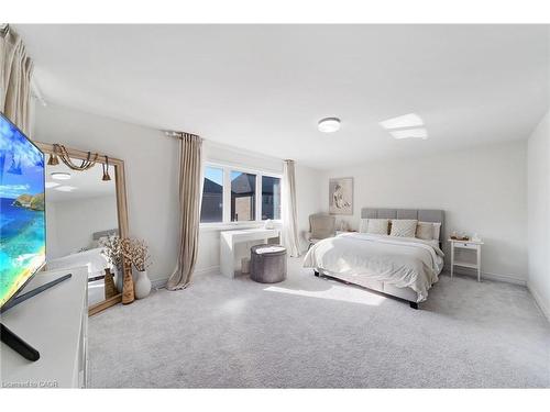 1264 Chee Chee Landing, Milton, ON - Indoor Photo Showing Bedroom