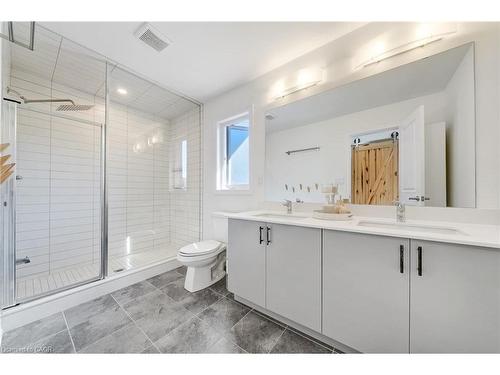 1264 Chee Chee Landing, Milton, ON - Indoor Photo Showing Bathroom