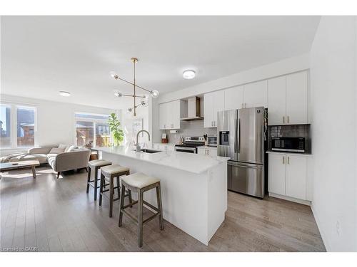 1264 Chee Chee Landing, Milton, ON - Indoor Photo Showing Kitchen With Upgraded Kitchen