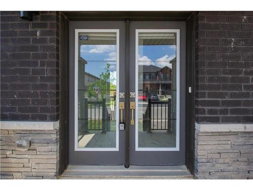 49 Malcolm Crescent, Haldimand, ON - Outdoor With Exterior