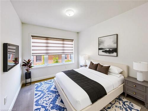 49 Malcolm Crescent, Haldimand, ON - Indoor Photo Showing Bedroom