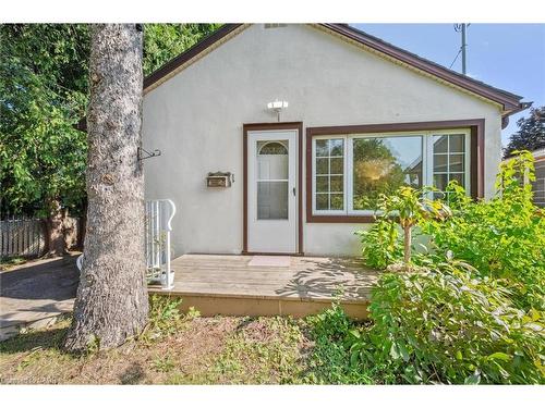 321 Vine Street  Cambridge, ON N3H 2Y5