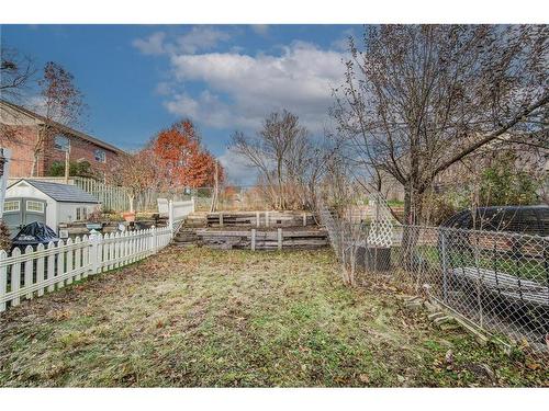 66 Charles Best Place, Kitchener, ON - Outdoor