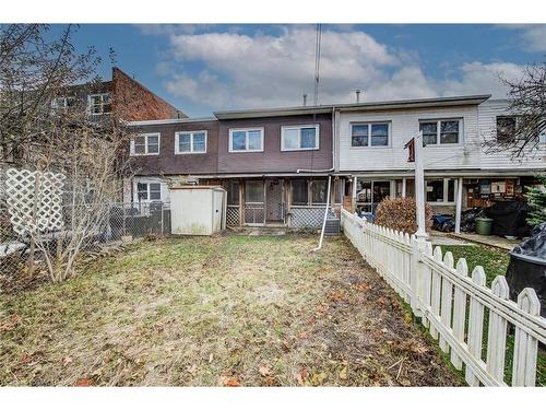 66 Charles Best Place, Kitchener, ON - Outdoor