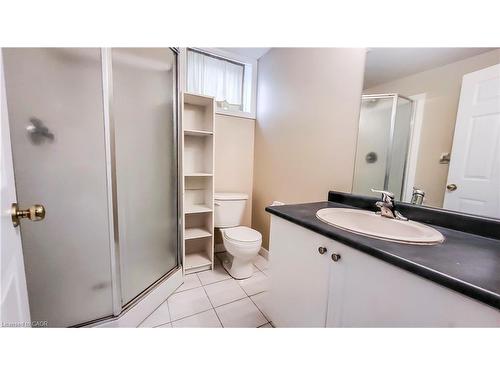 1-132 Udvari Crescent, Kitchener, ON - Indoor Photo Showing Bathroom
