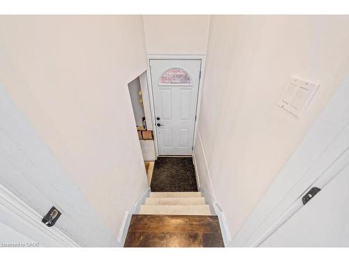 198 Homewood Avenue, Hamilton, ON - Indoor Photo Showing Other Room