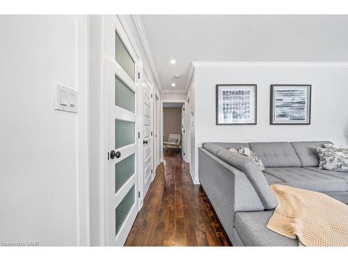 198 Homewood Avenue, Hamilton, ON - Indoor