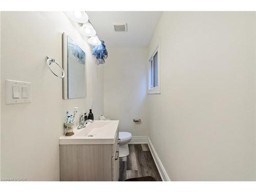 220 Caroline Street S, Hamilton, ON 