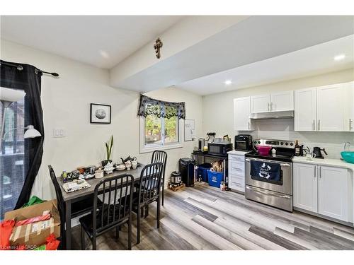 220 Caroline Street S, Hamilton, ON 