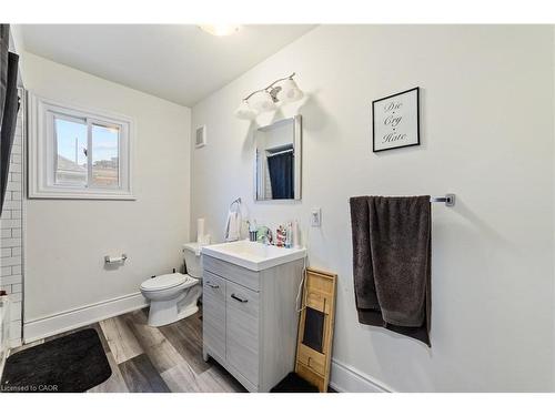 220 Caroline Street S, Hamilton, ON 