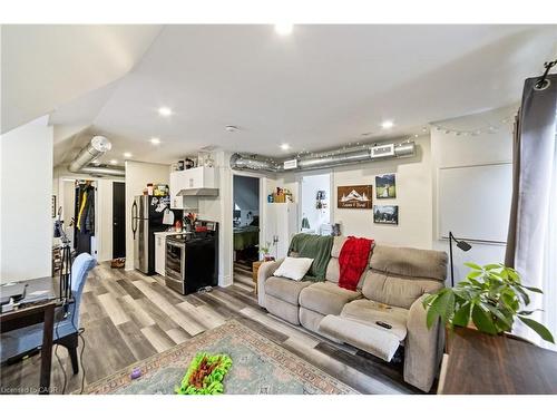 220 Caroline Street S, Hamilton, ON 