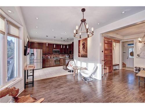 150 Holland Circle, Cambridge, ON - Indoor