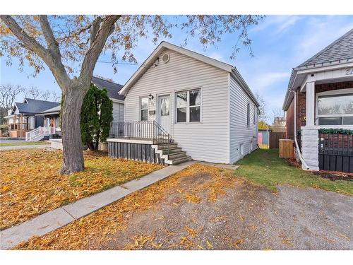 23 Wexford Avenue N, Hamilton, ON - Outdoor