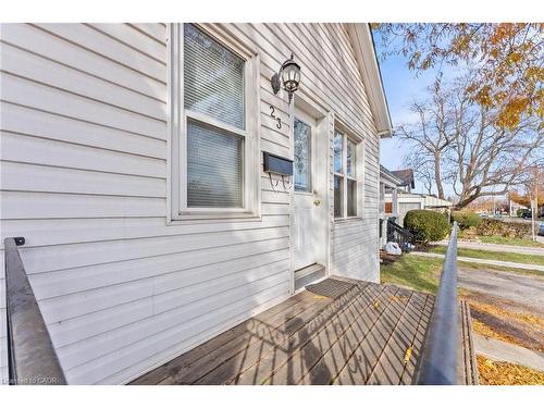 23 Wexford Avenue N, Hamilton, ON - Outdoor