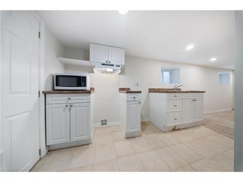 23 Wexford Avenue N, Hamilton, ON - Indoor