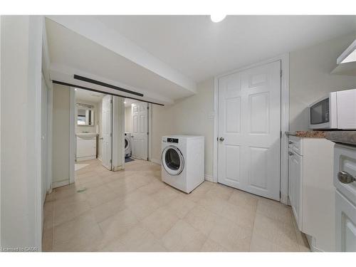 23 Wexford Avenue N, Hamilton, ON - Indoor Photo Showing Laundry Room