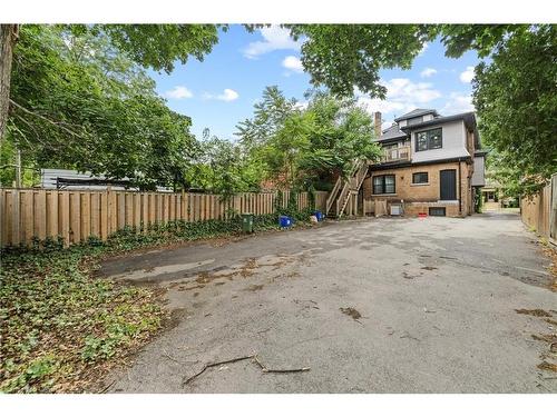 27 Melrose Avenue S, Hamilton, ON - Outdoor