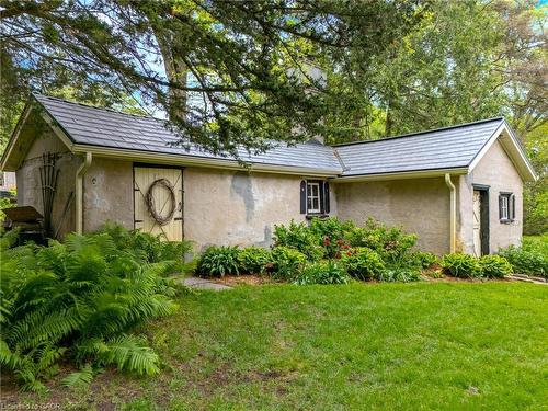 17 The Kirksway, Kitchener, ON - Outdoor