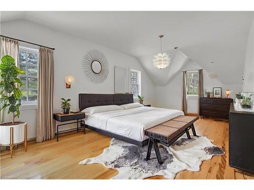 17 The Kirksway, Kitchener, ON - Indoor Photo Showing Bedroom