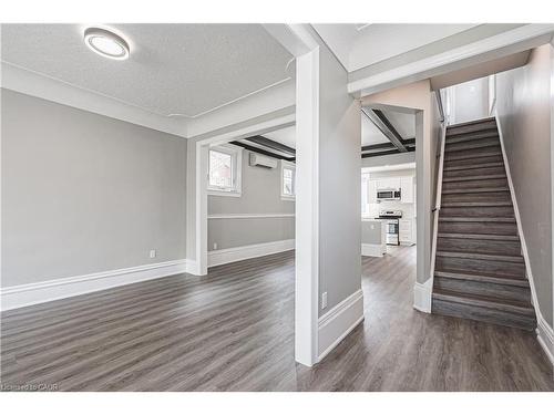 354 Cumberland Avenue, Hamilton, ON - Indoor Photo Showing Other Room