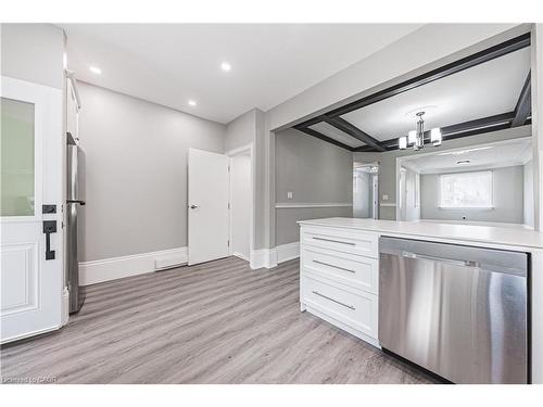 354 Cumberland Avenue, Hamilton, ON - Indoor