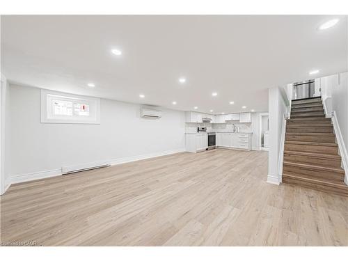 354 Cumberland Avenue, Hamilton, ON - Indoor