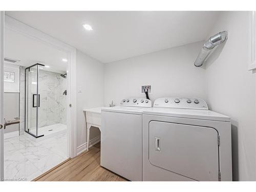 354 Cumberland Avenue, Hamilton, ON - Indoor Photo Showing Laundry Room