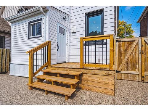 354 Cumberland Avenue, Hamilton, ON - Outdoor