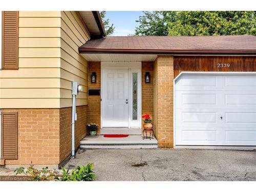 2339 Hixon Street, Oakville, ON - Outdoor With Exterior