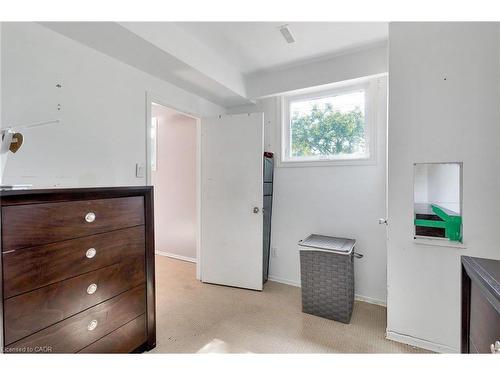 2339 Hixon Street, Oakville, ON - Indoor