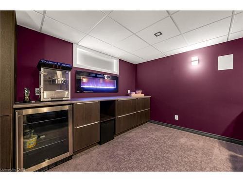 114 Armour Crescent, Hamilton, ON - Indoor Photo Showing Other Room