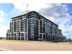 PH02-405 Dundas Street W Oakville, ON L6M 5P9