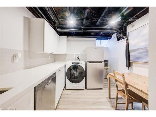 4 Jill Court, St. Catharines, ON - Indoor Photo Showing Laundry Room