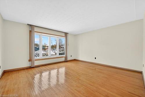 80 Tyrone Drive, Hamilton, ON - Indoor Photo Showing Other Room