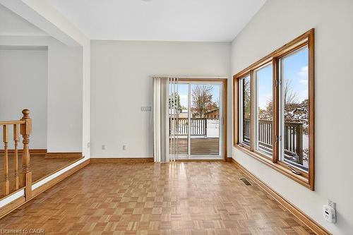 80 Tyrone Drive, Hamilton, ON - Indoor Photo Showing Other Room