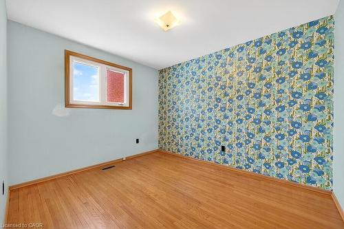 80 Tyrone Drive, Hamilton, ON - Indoor Photo Showing Other Room