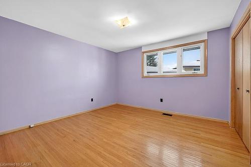 80 Tyrone Drive, Hamilton, ON - Indoor Photo Showing Other Room