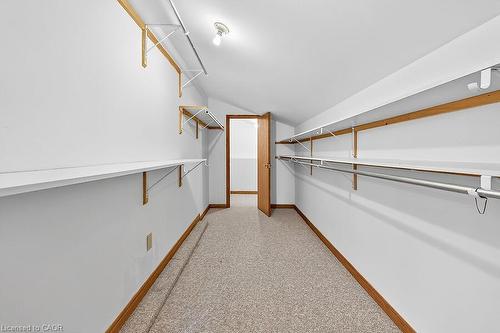 80 Tyrone Drive, Hamilton, ON - Indoor Photo Showing Other Room